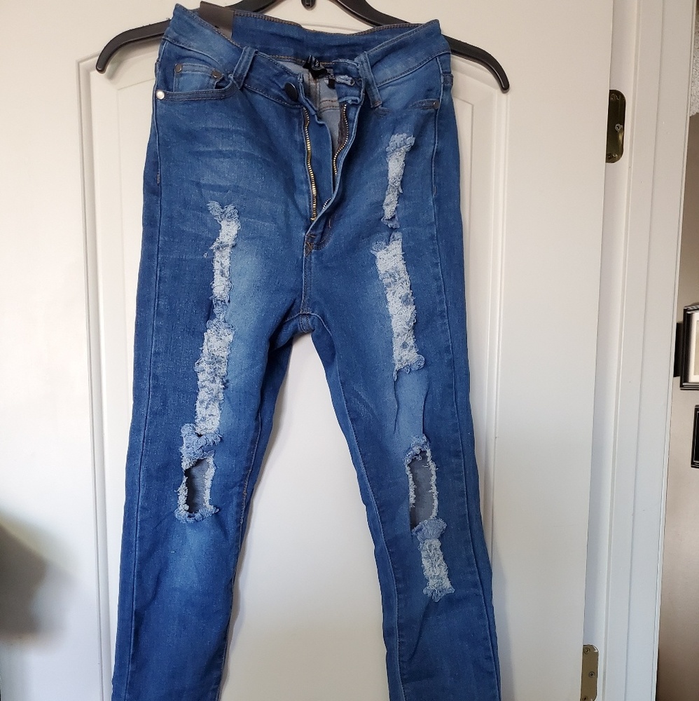 High waisted jeans